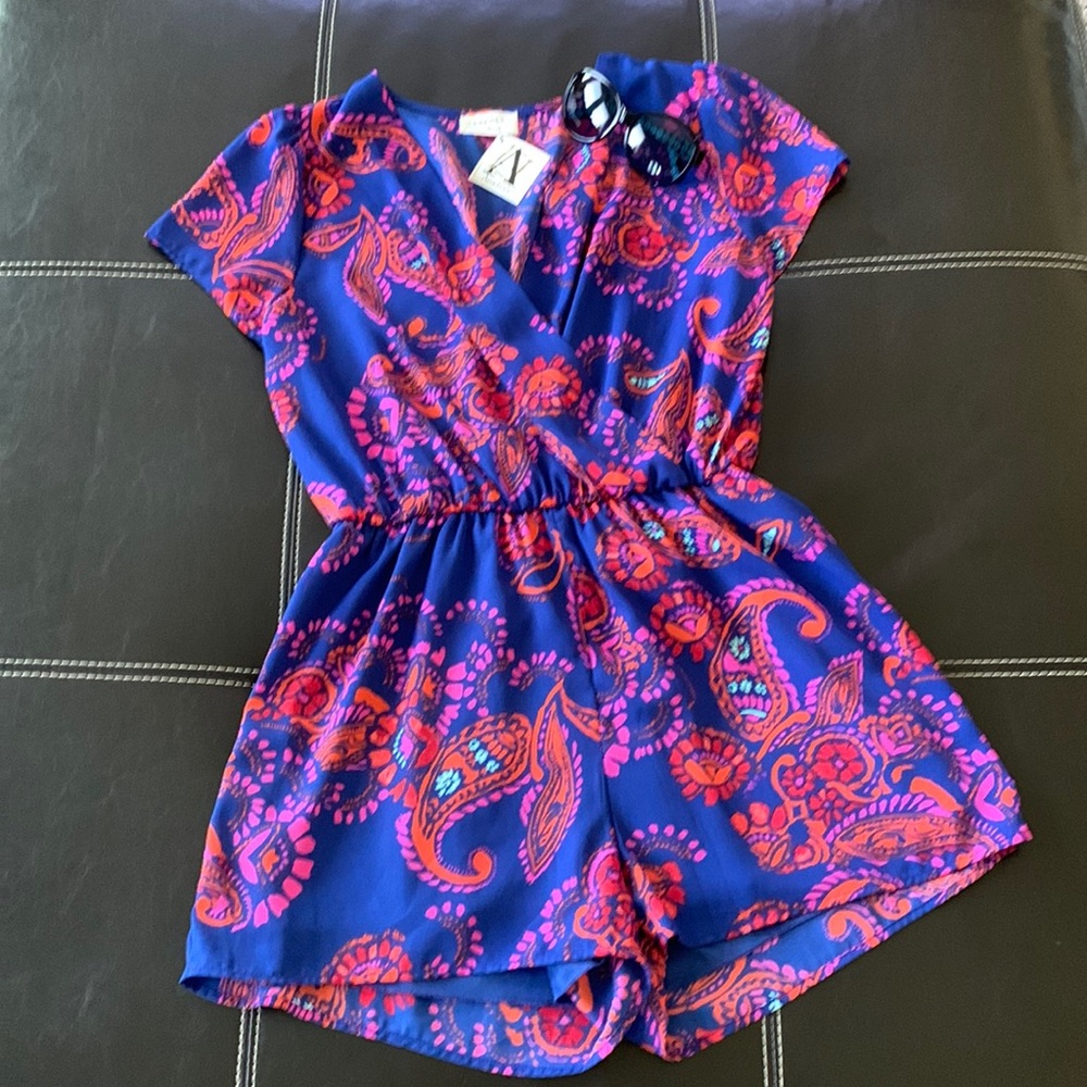 NWT Everly Crossover Romper